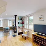 Au Bord De L'odon