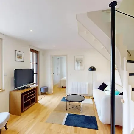 Au Bord De L'odon Louvigny (Calvados)