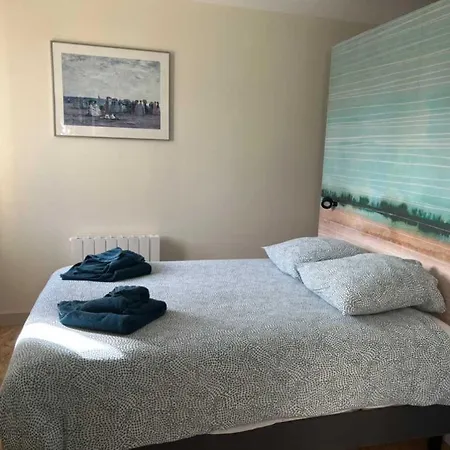 Au Bord De L'odon Casa de Férias *